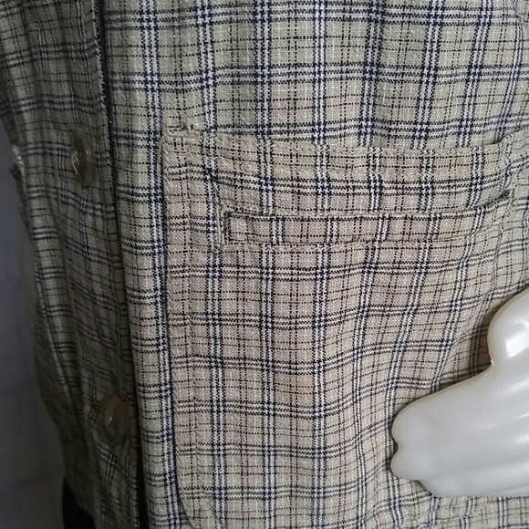 Jacket - Picture 4 of 7